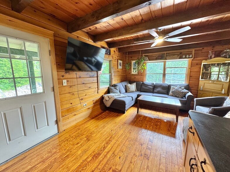 Building Photo - 1318 Bald Mountain Rd