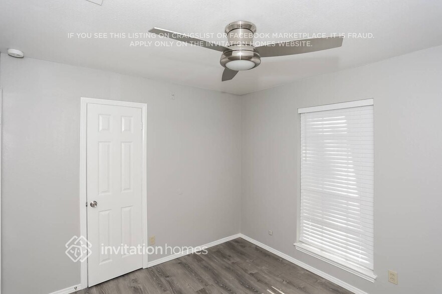 Building Photo - 1608 Panhandle Ct