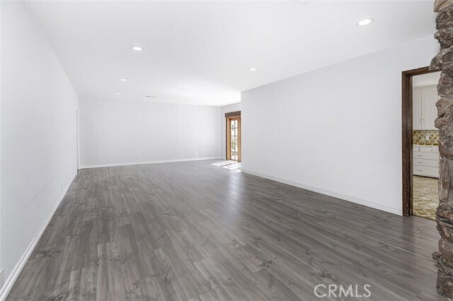 Building Photo - 7856 Paso Robles Ave