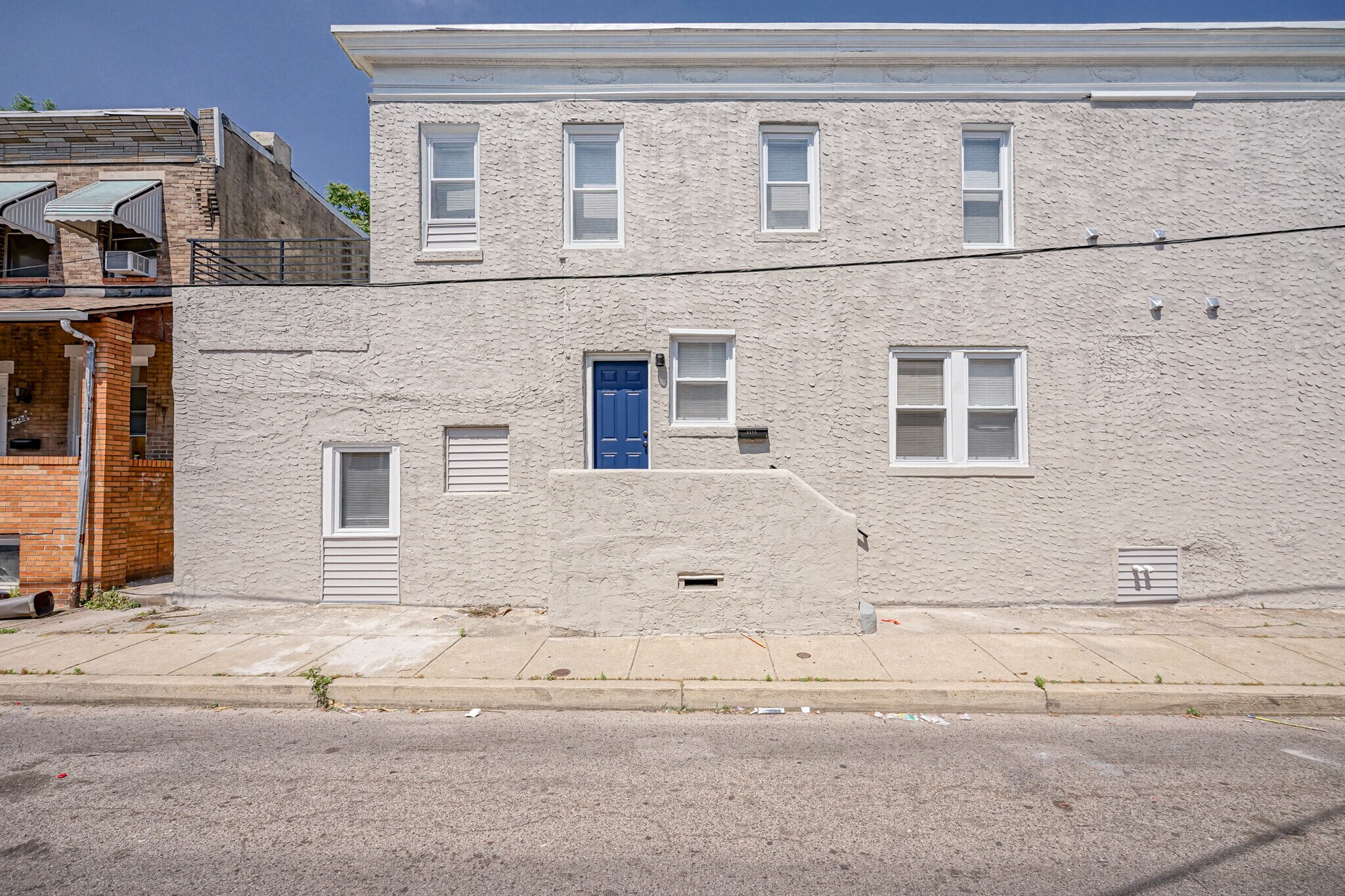 Building Photo - 2114 Mifflin St