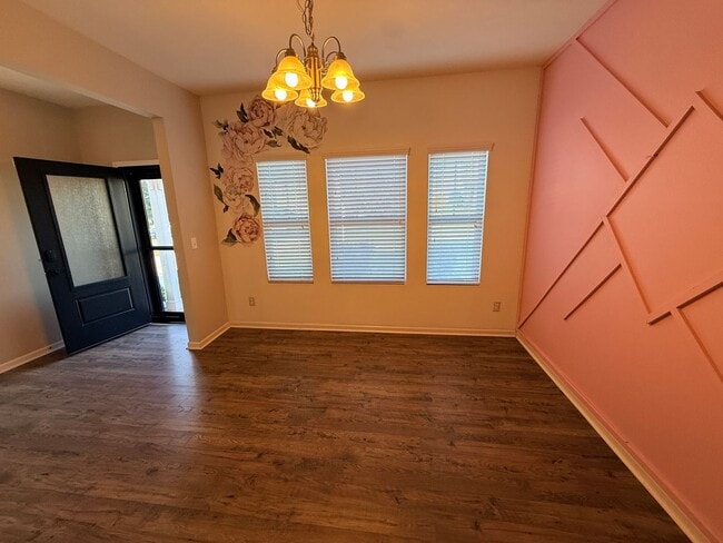Building Photo - 7157 Sonja Dr