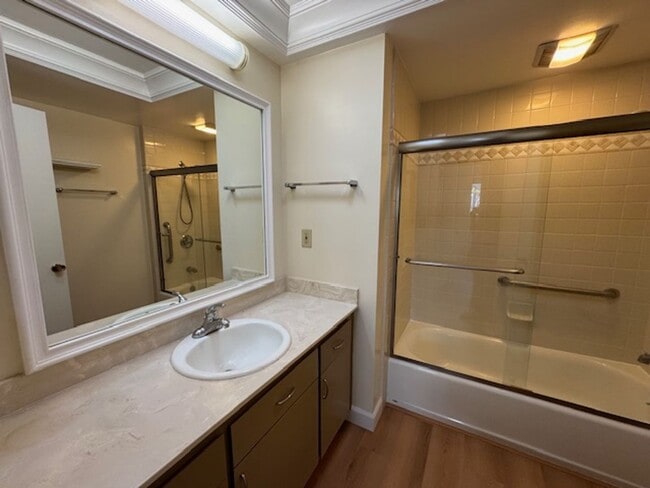 Building Photo - Wonderful single level home in Moraga-grea...