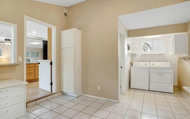 Primary Photo - 4151 Mt Hukee Ave