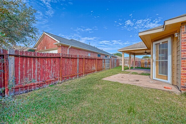 Building Photo - 4727 Wind Trace Dr