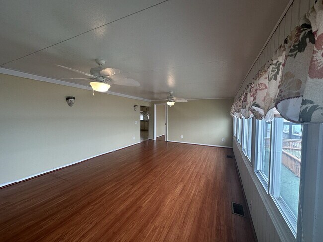 Building Photo - "Cozy and Convenient Water Front 2-Bedroom...