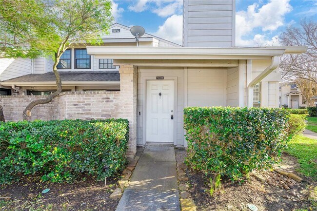 Building Photo - 13483 Garden Grove