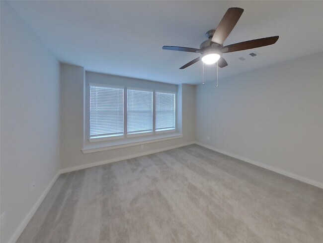 Building Photo - 22704 Terrazzo Dr