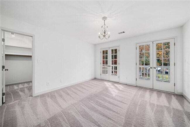 Building Photo - 135 Staghound Ct