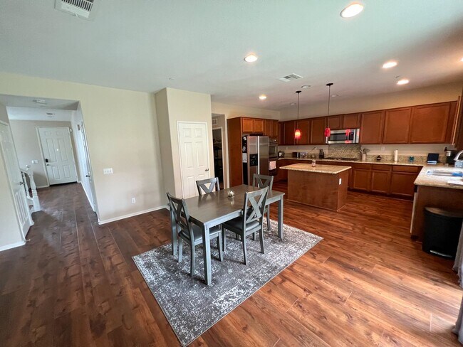 Building Photo - COMING SOON! Beautiful Redhawk home locate...
