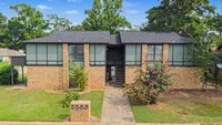 Building Photo - 322-328 Brookwood