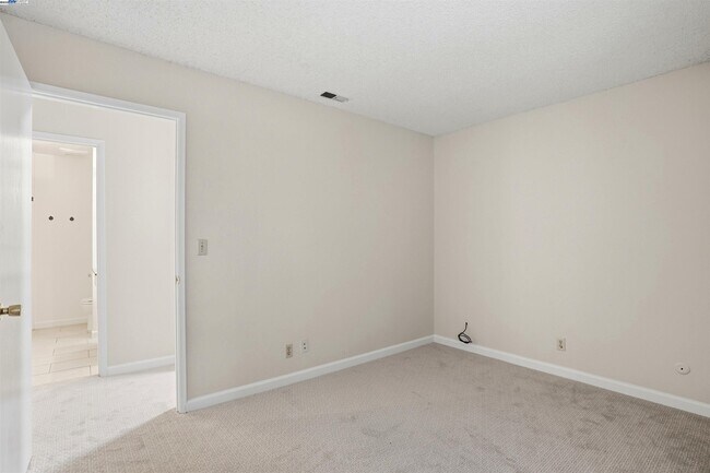 Building Photo - 1930 Camino Verde