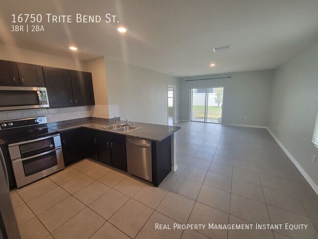 Building Photo - 16750 Trite Bend St