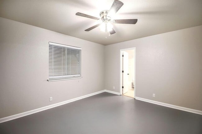 Building Photo - 8412 Fall Meadow Ln