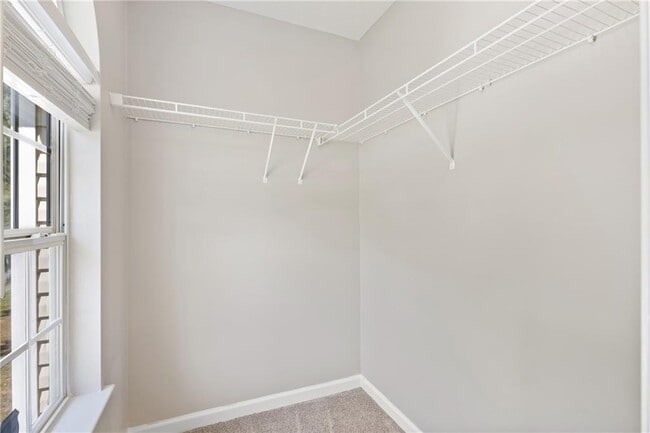 Building Photo - 3228 Diamond Blf