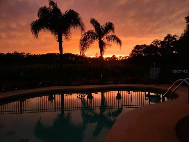 Building Photo - 9030 Bullrush Ct