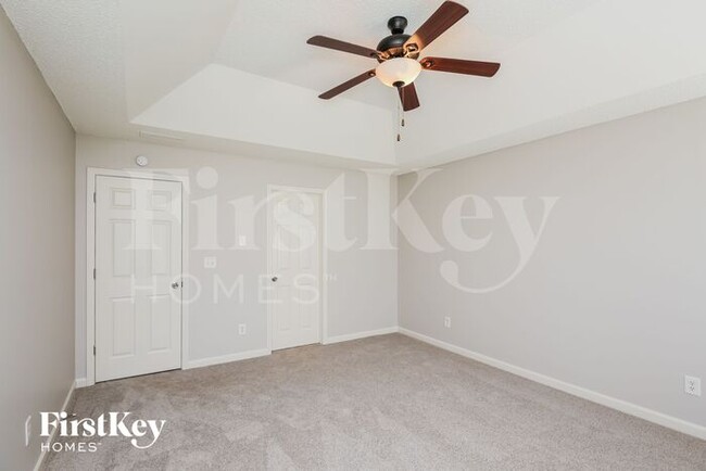 Building Photo - 1412 Red Oak Way