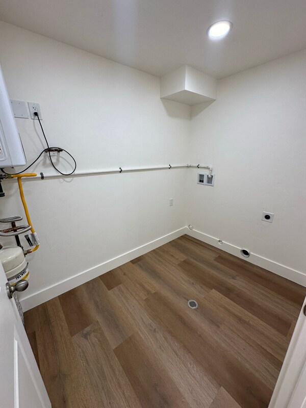 Building Photo - 1231 W 400 S