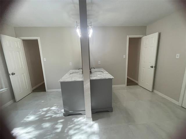 Building Photo - 3152 Pine Valley Dr