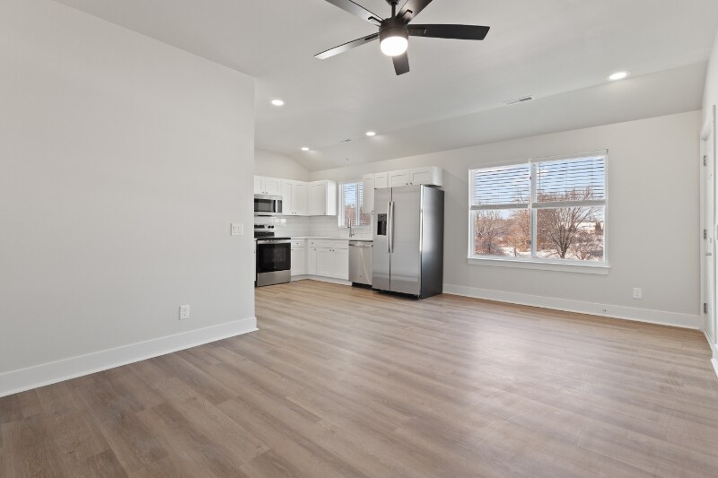 Building Photo - 1215 Corporate Dr