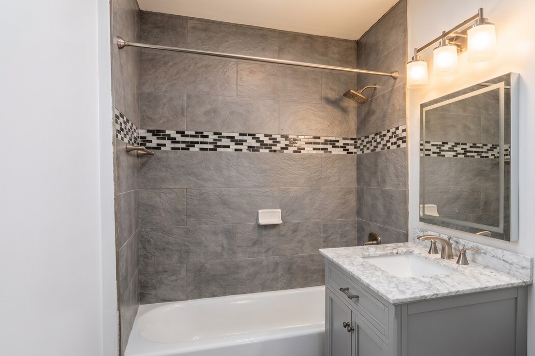 Building Photo - 5619 1st Pl NW