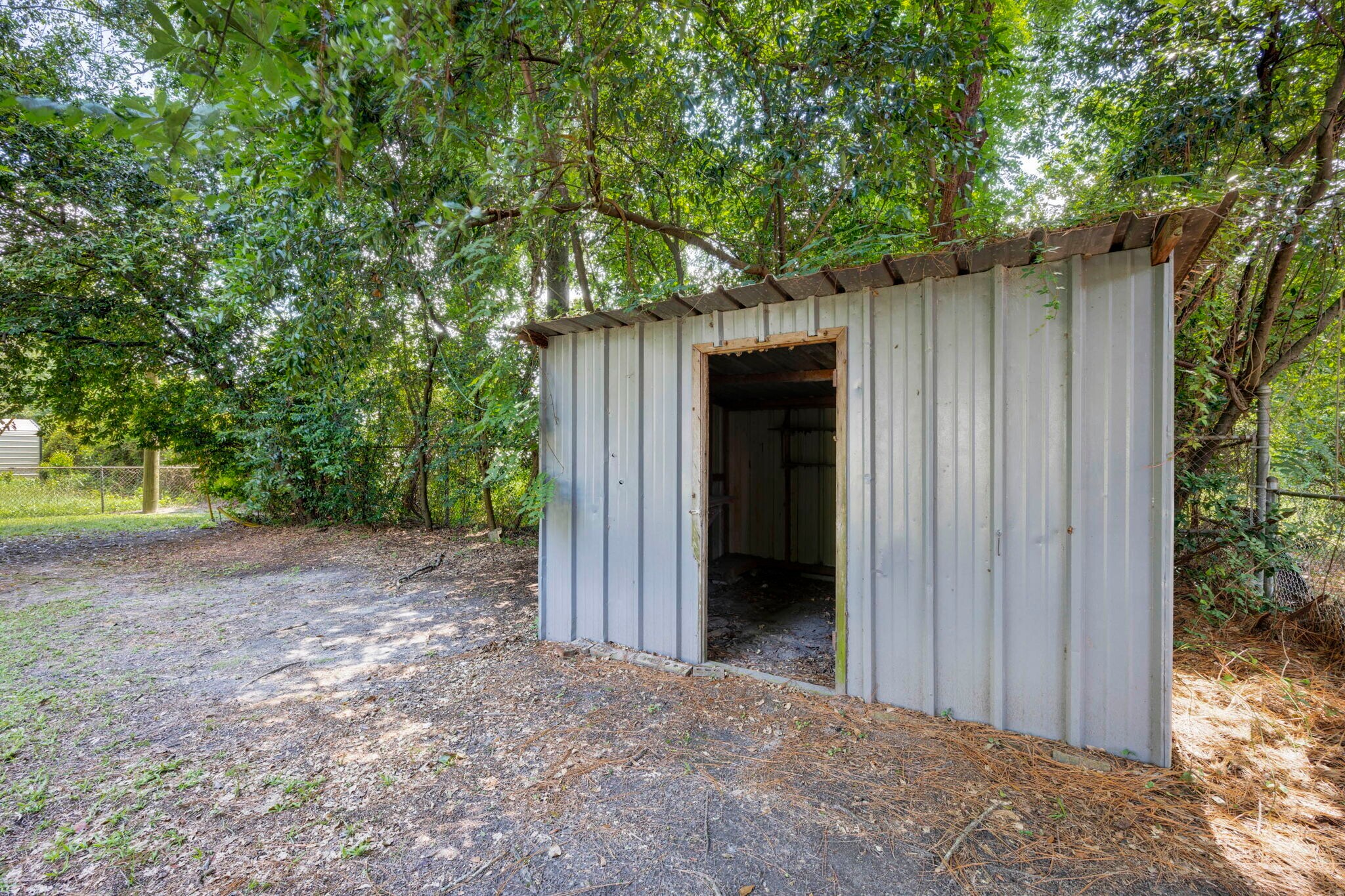Building Photo - 2900 Holt Dr