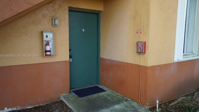 Building Photo - 10701 Cleary Blvd