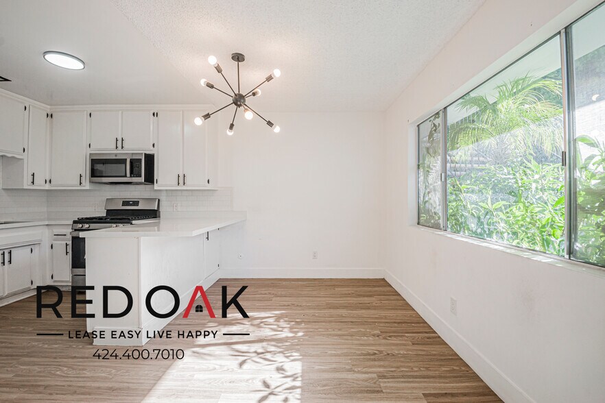 Building Photo - 663 W 13th St