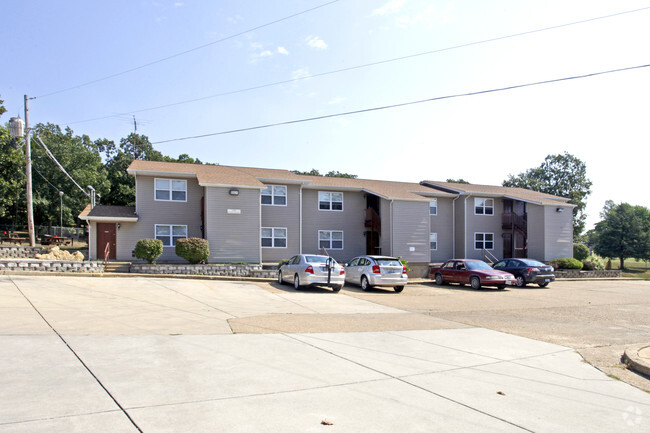 Building Photo - St. Clair Plaza Apartments