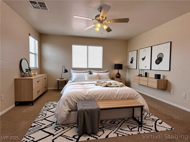 Building Photo - 2586 Highland Cliff Dr