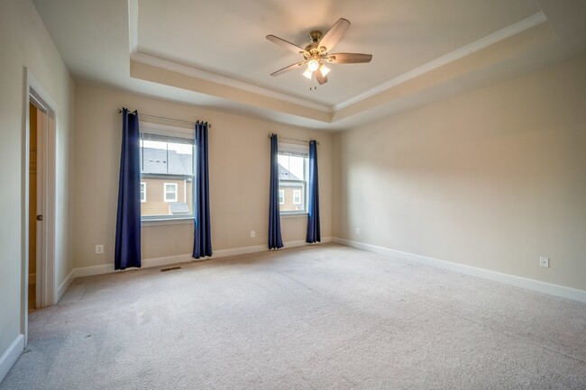 Building Photo - Modern Kincora Townhome-Style Condo | 3 Bedrooms | EV Charging | Backing to 165 Acres of Conserva...