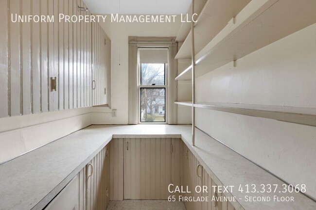 Building Photo - 65 Firglade Ave