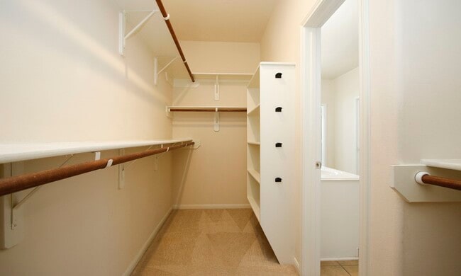 Building Photo - 17935 Gable Oak Ln