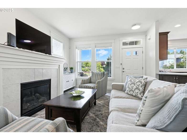 Building Photo - 3260 Wild Rose Loop