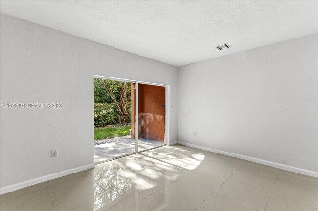 Building Photo - 17331 NW 7th Ave