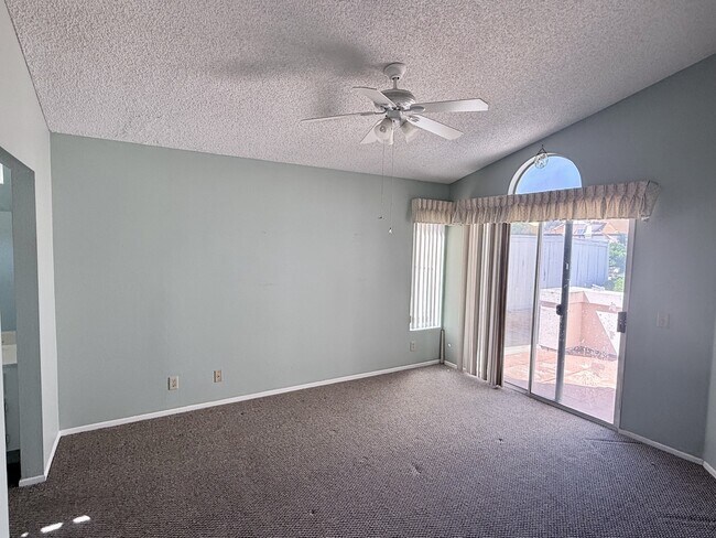 Building Photo - 28088 Orangegrove Ave