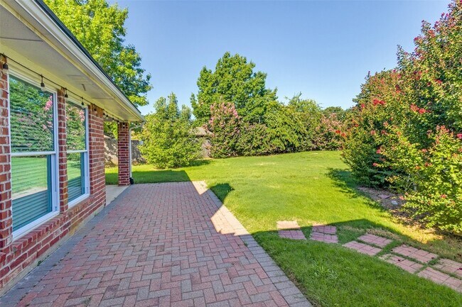Building Photo - 1605 Cordero Ct