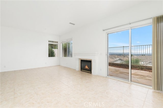 Building Photo - 46 Sobrante