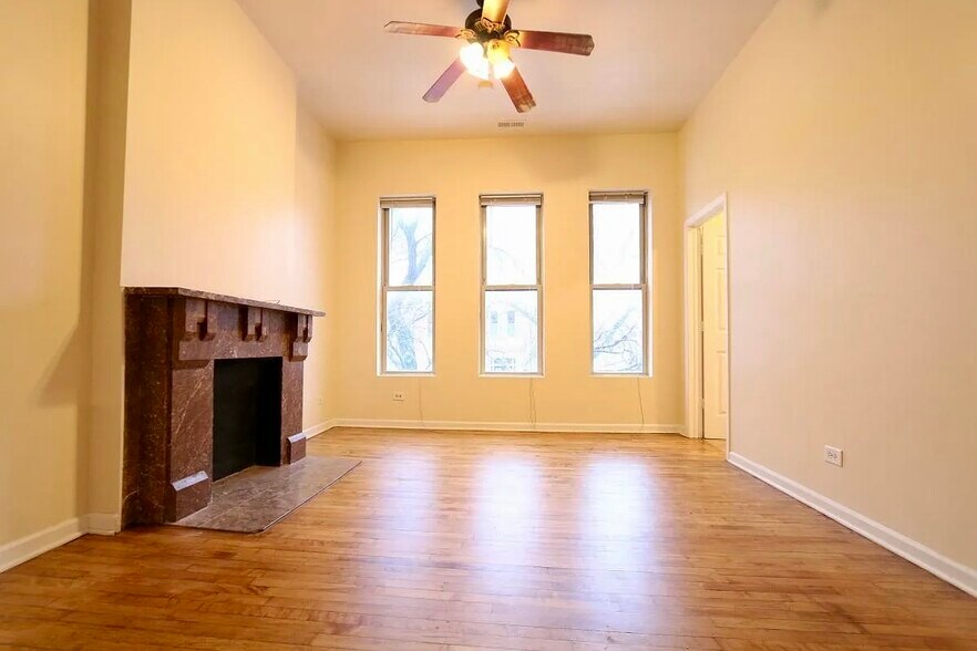 Building Photo - 719 S Loomis St