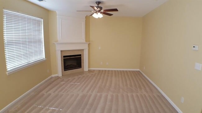 Building Photo - 414 Weatherstone Pl