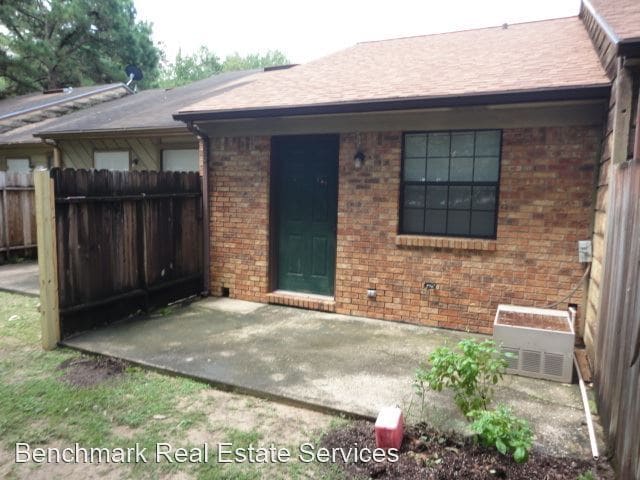 Building Photo - 1 br, 1 bath House - 1245 Continental Court