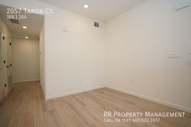 Building Photo - 2057 Tarob Ct