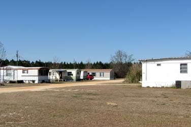 Building Photo - Quarry Village Mobile Home Park