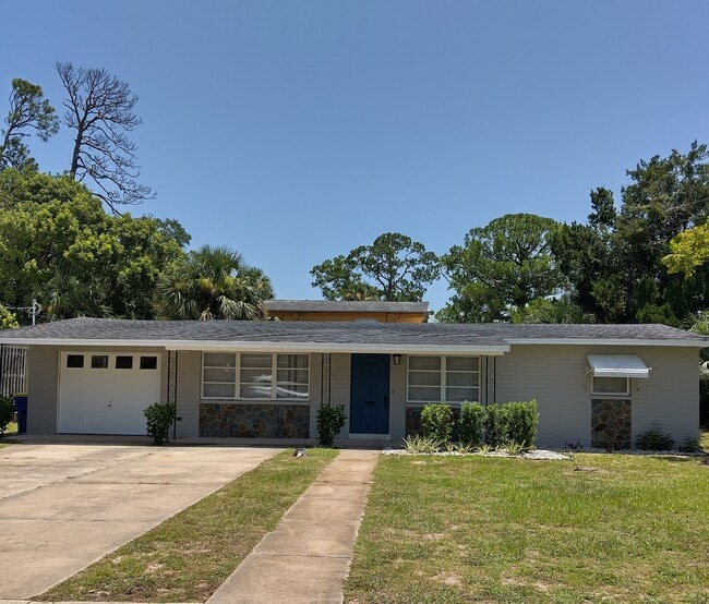 Primary Photo - 112 Frances Dr