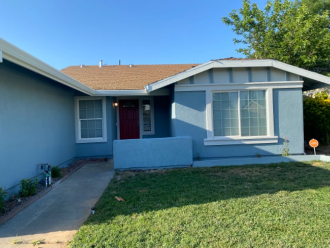 Building Photo - 8267 Moorhaven Way