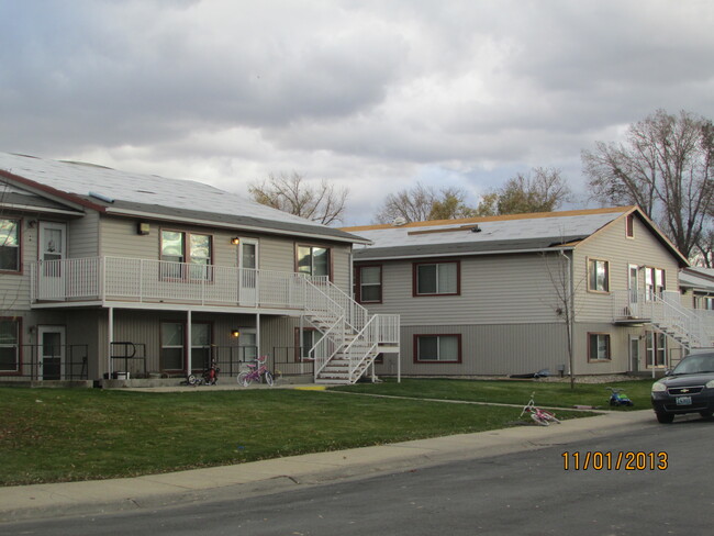 Building Photo - Avoca Apartments