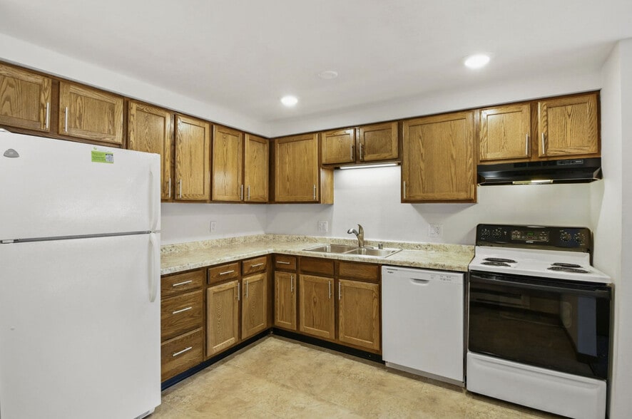 Kitchen - Ridgeview Heights