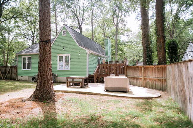 Building Photo - 2606 Jordan Ct