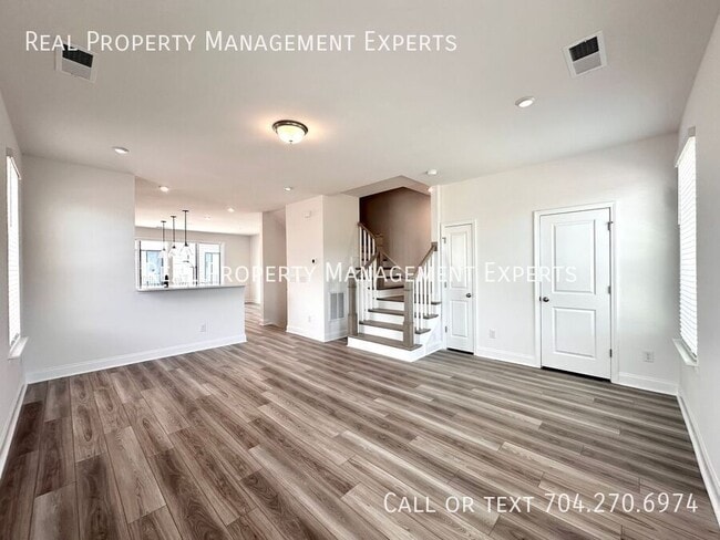Building Photo - 13013 Moon Rd