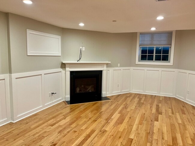 Building Photo - 41 Dexter Rd