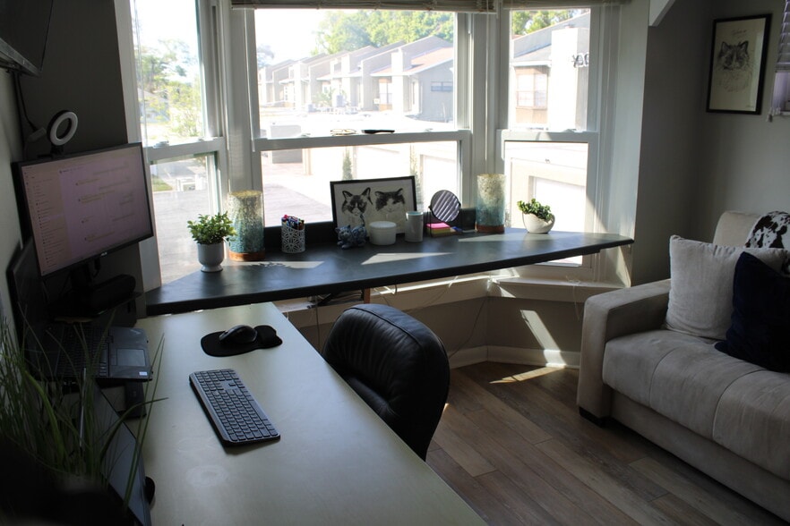 Building Photo - 3424 W Lemon St